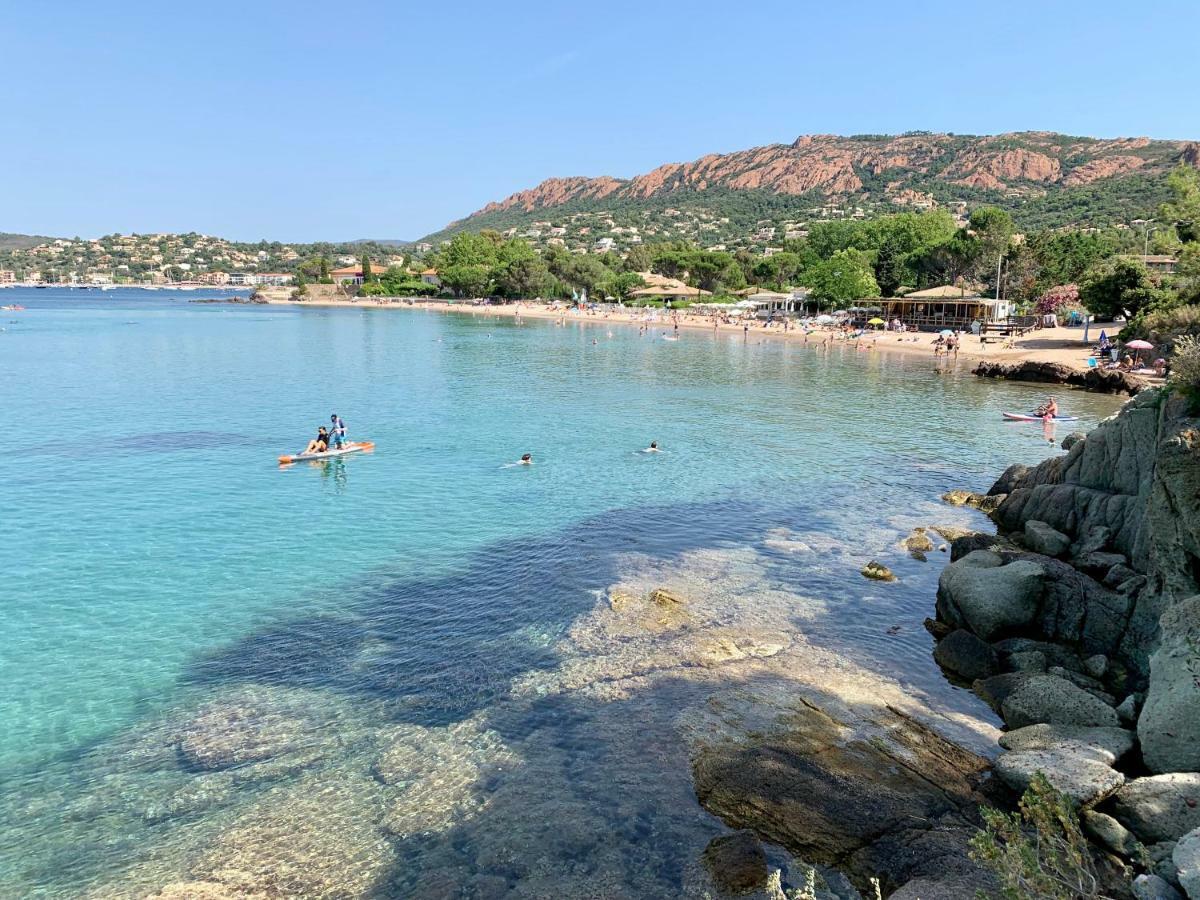 Le Petit Semaphore Lägenhet Saint-Raphaël Exteriör bild